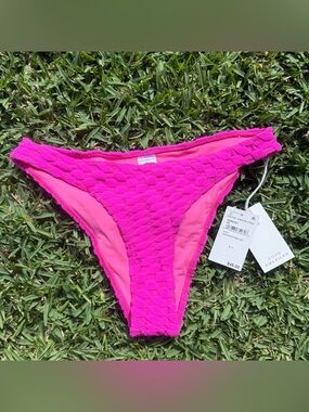 Good American SIZE 1 Hawaiian Pink Textured Bikini Bottom -